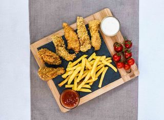 4 бр. филенца, 2 бр. крилца (пикантни или класически)