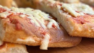 Pizza margherita trancio