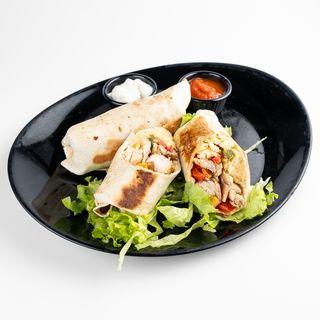 Chimichanga De pollo tortilja