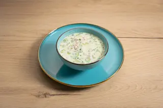 Окрошка на кефире (300г)
