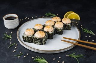 Ролл "Тунец хот"