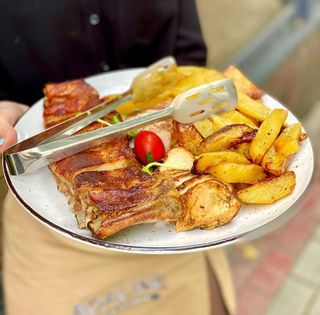 М'ясна тарілка гриль (800г)