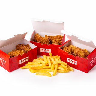 Հավի թևիկներ կծու և ֆրի «Տրիո»