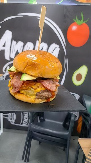 Street Mexican Burger