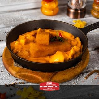 Papricaș de ciuperci cu mămăliguță