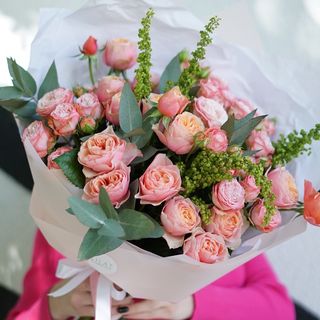 Pink Spray Roses Premium