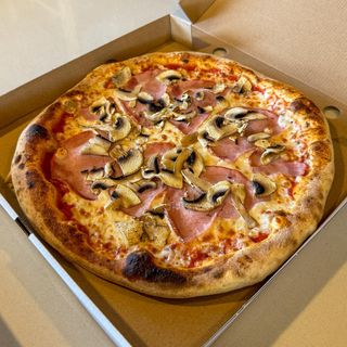 Пица Капричоза (30см)