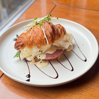 Круасан ростбіф