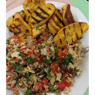 Grilled plantain with egg sauce