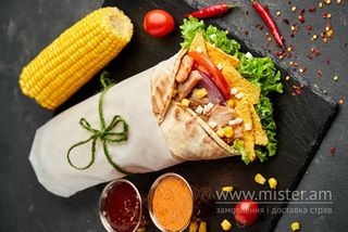 Мексиканська в Арабському лаваші  з яловичиною 