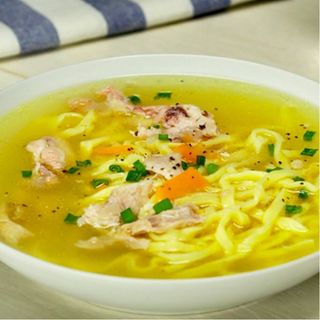 Chicken soup with  noodles and herbs 300gr