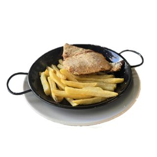 SECRETO ASADO CON PATATAS FRITAS