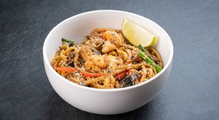 Локшина Удон з морепродуктами та соєвим світ чилі (0,250 г)