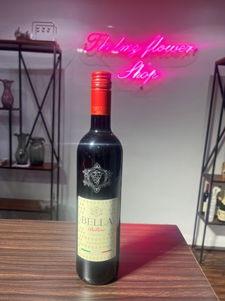 BELLA SWEET RED WINE