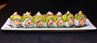 158. Chihiro Roll De Salmón Cocido (8 Uds.)