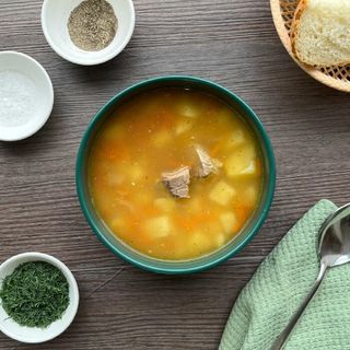 Суп гороховый с говядиной