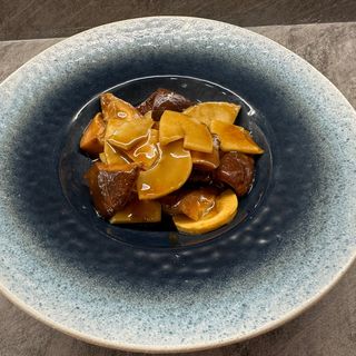 220 Funghi cinesi e bambu