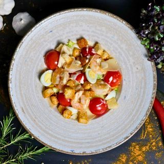 Salată Caesar cu creveți