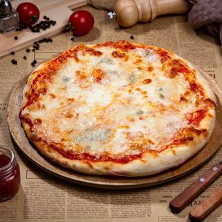 Pizza Quattro Formaggi Ø 28cm