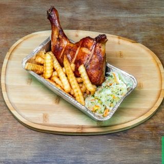 Zestaw 2  Ćwiartka Frytki Surówka