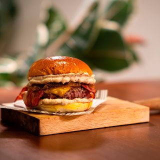 Hamburguesa La Bacon Ranchera