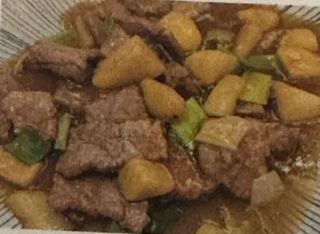 104 Manzo con patate