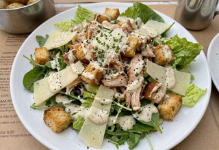 Caesar com Frango