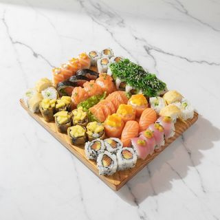 #1017-Sushi misto (55 peças)