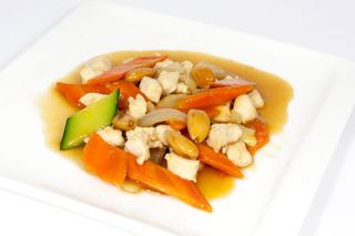 26. Pollo con mandorle