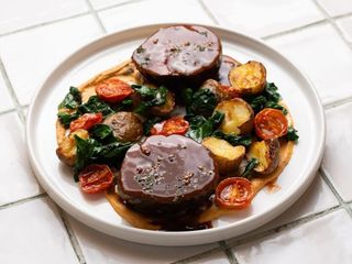 MEDALIONY Z POLĘDWICY WOŁOWEJ