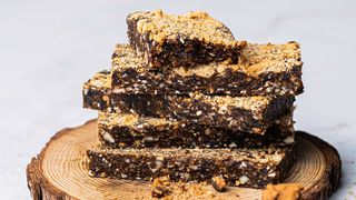 Протеиново барче с пълнозърнести бисквити и кашу (50г)