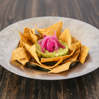 Nachos & Guacamole