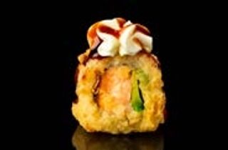 395. Uramaki fritto sake