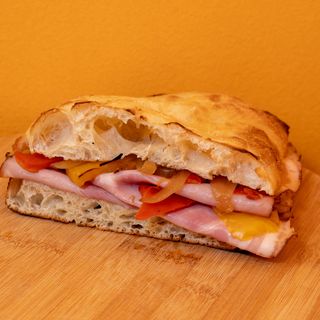 Schiacciata Arezzo (schiacciate toscane-cottura su pietra)