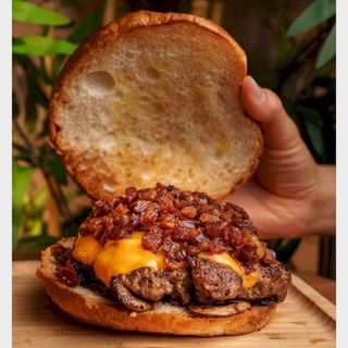 Hamburguesa La Serrana