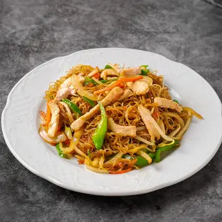 Fideo arroz con pollo