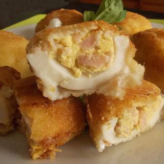 Huevos Rebozados A La Bechamel Con Patatas