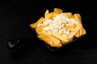 Cartofi prajiți cu brânză 