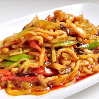 Pollo Con Salsa De Yu Xiang Picante