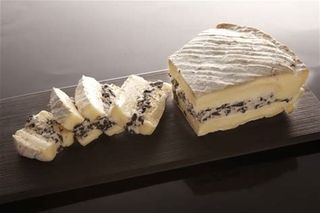 Brie De Meaux A La Truffe Noire