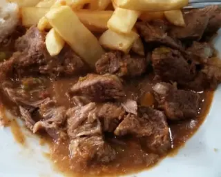 Carne En Salsa