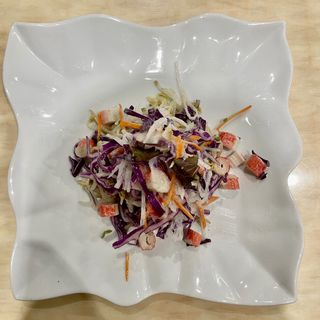 13. Ensalada de brotes de soja con carne de cangrejo