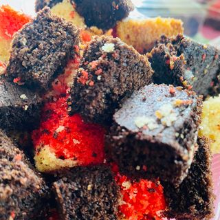 4 variants Cake slice