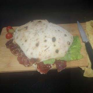 Sendvič sa pršutom 2