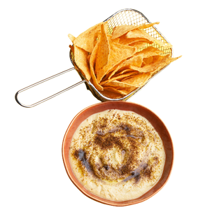 Hummus di ceci e Nachos