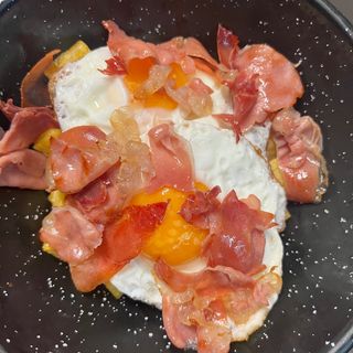 Tapa De Ous Estrellats Amb Pernill