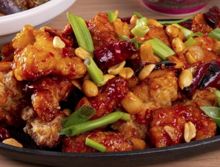 Pollo Crujiente Con Salsa Konbao