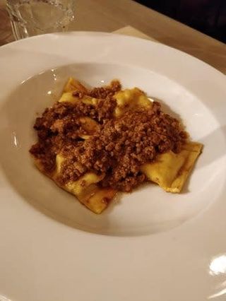 Ravioli al ragù toscano