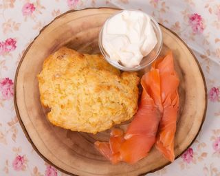 Scone de Salmão