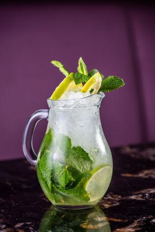 Mint Spritzer Mocktail